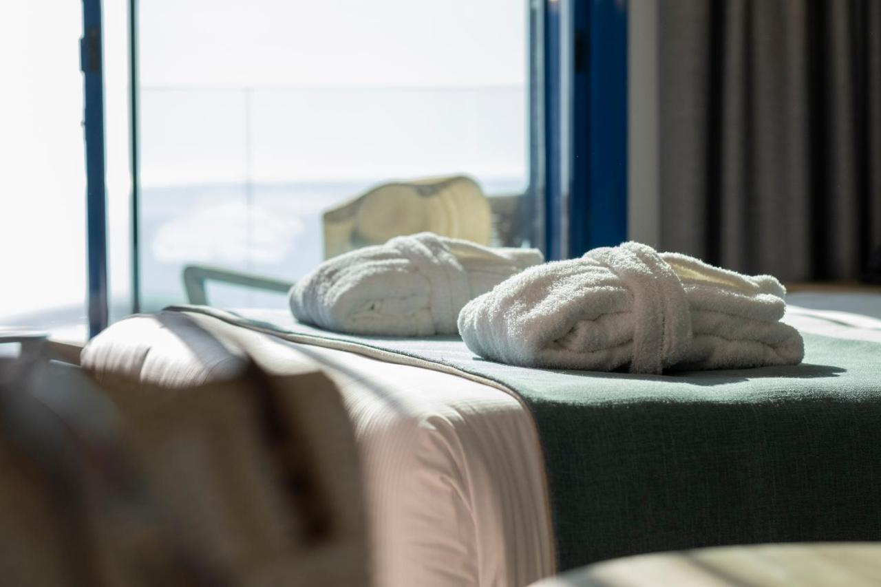 Hotel Voramar L' Escala Zewnętrze zdjęcie