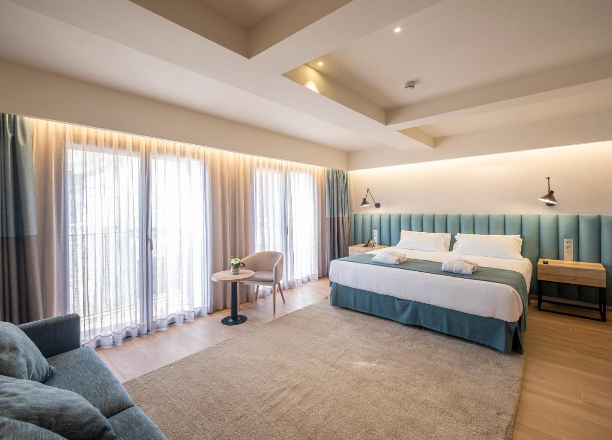 Hotel Voramar L' Escala Zewnętrze zdjęcie