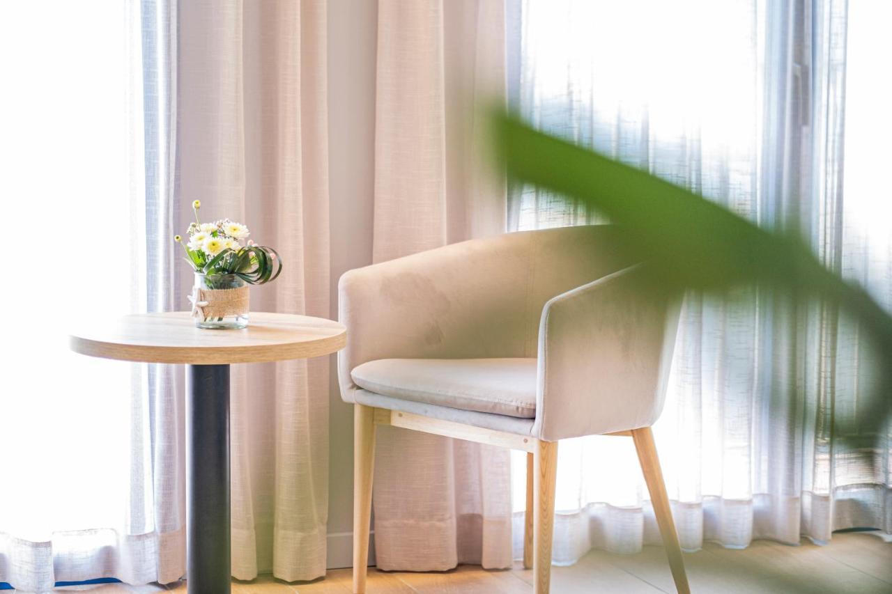 Hotel Voramar L' Escala Zewnętrze zdjęcie